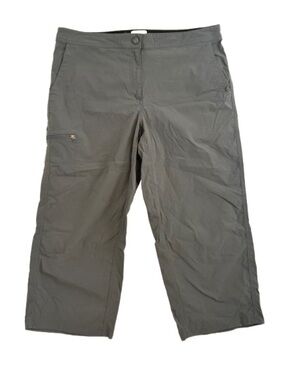 LL Bean Hiking Capri Pants Women’s 14 Olive Nylon Stretch Outdoor